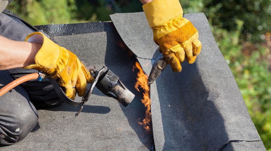 Professional flood damage restoration services in Fennville, MI